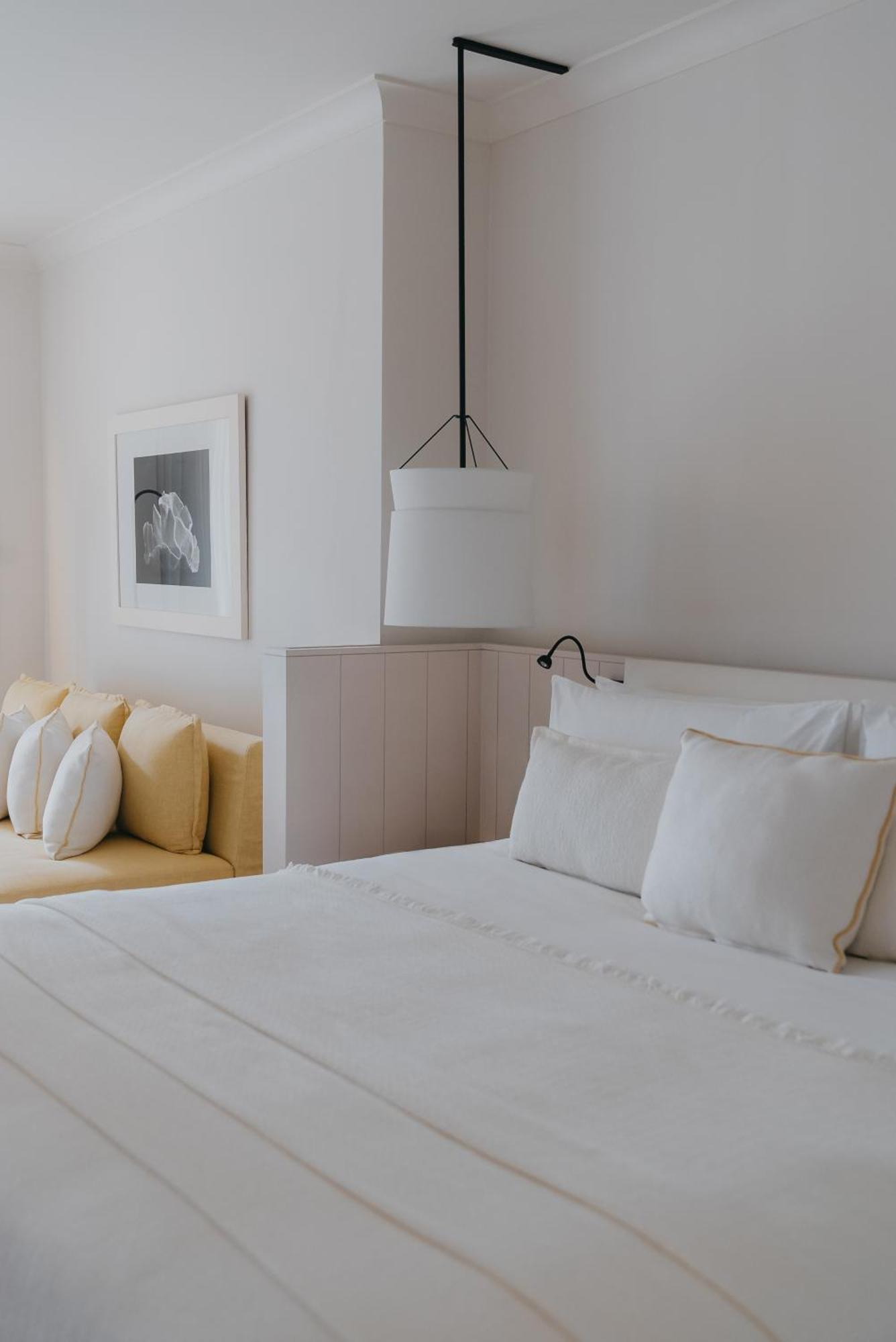 Lux* Belle Mare Resort & Villas Экстерьер фото A bedroom at the hotel